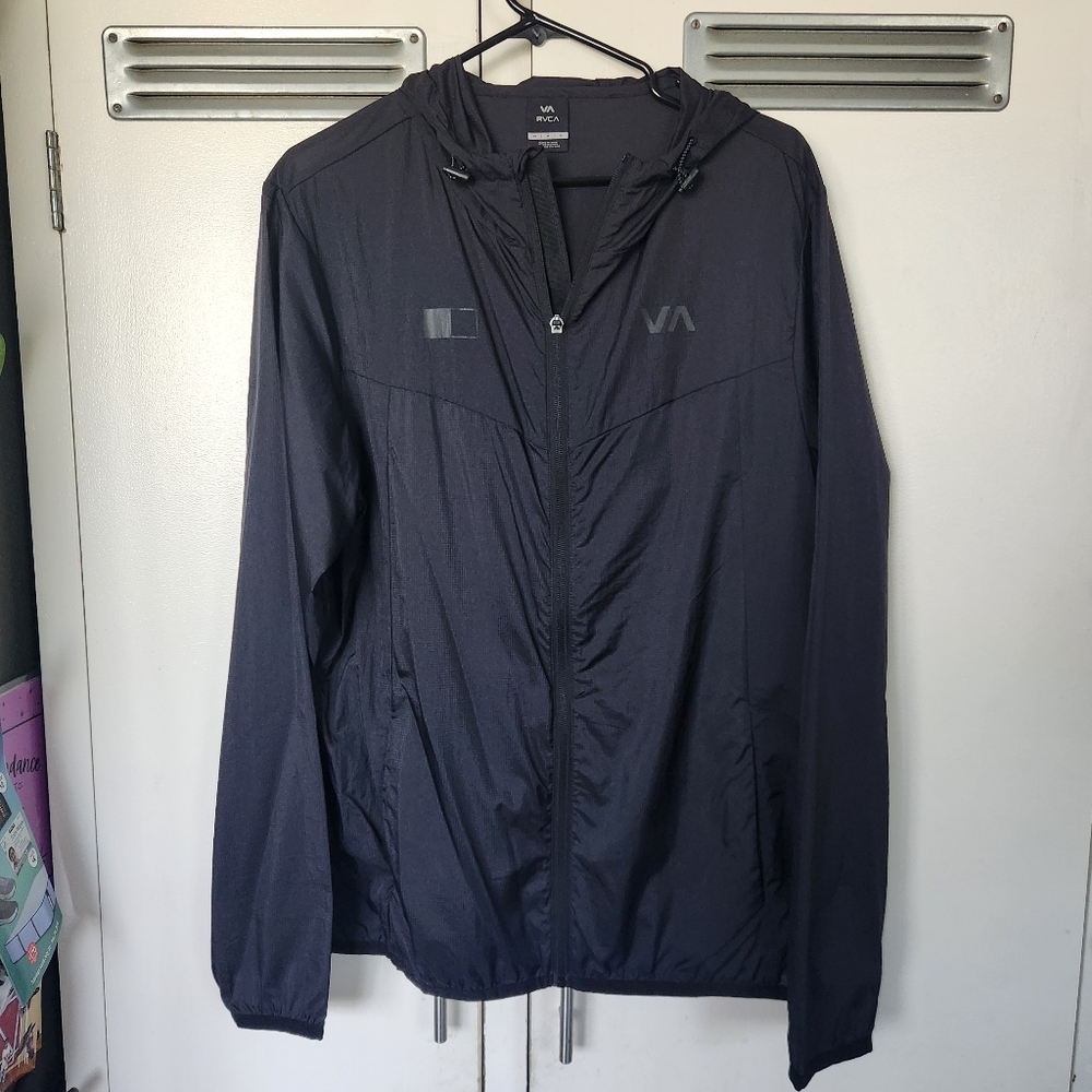RVCA Men's Black/Charcoal Windbreaker